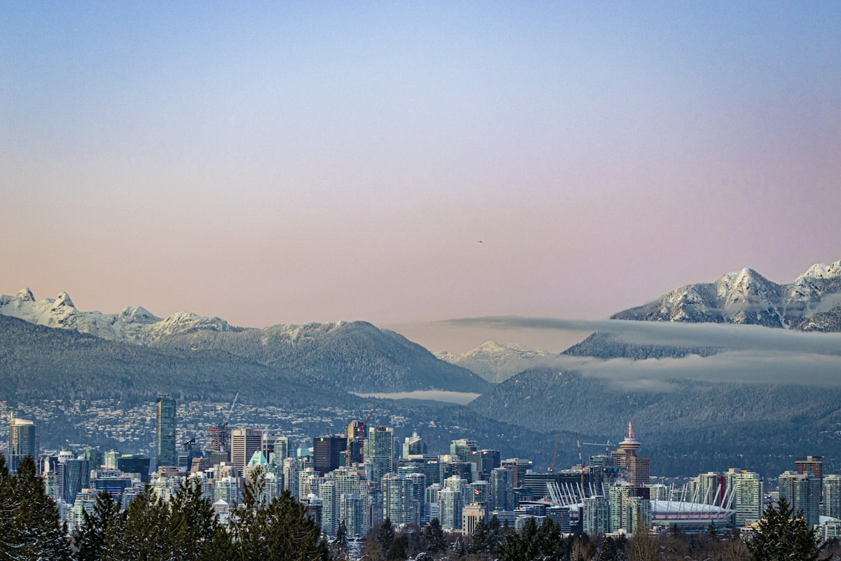 Best Hotels in Vancouver: Luxury Stays by Neighborhood