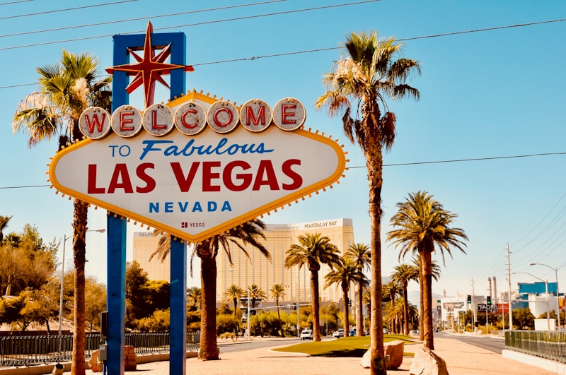 Las Vegas Hotel Guide: Strip vs Off-Strip